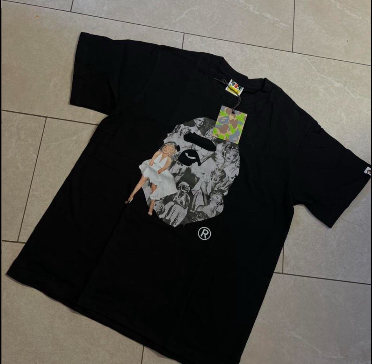 A Bathing Ape Men’s Short Sleeve T-Shirt Size M Brand New