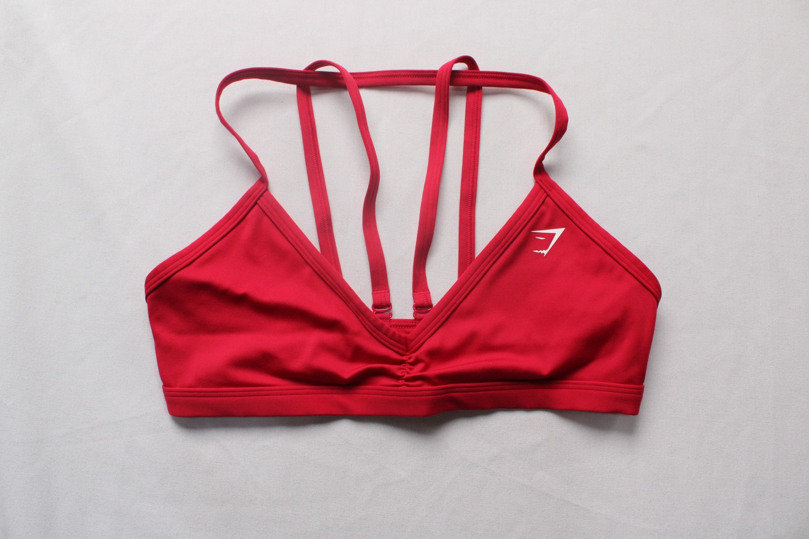 Gymshark Women’s Light Support Soft Minimal Sports Bra DH3 Pink Medium NWT