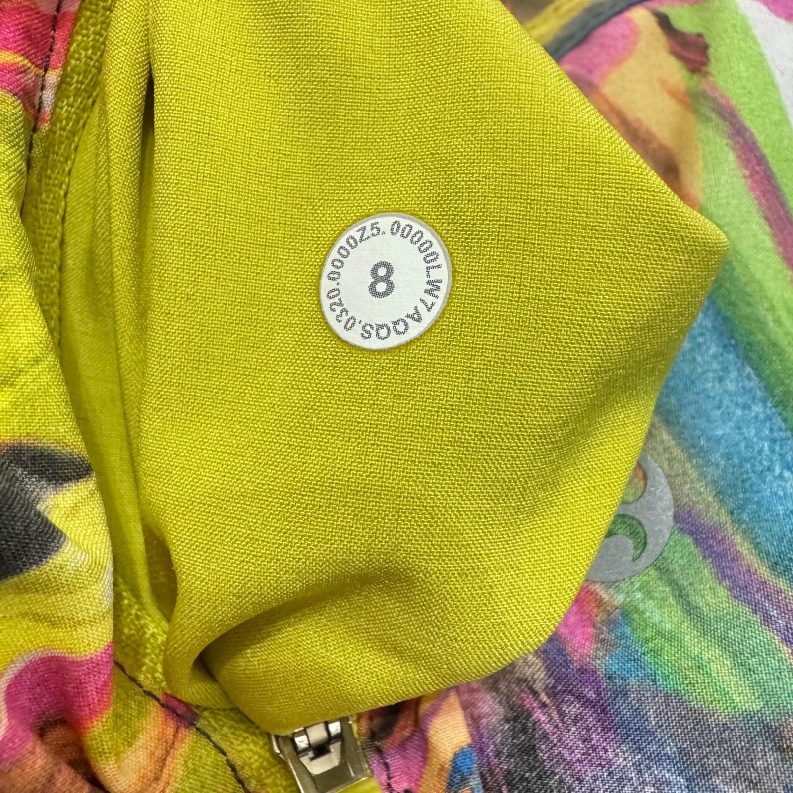 Lululemon Tracker Short V 4 Catalyst Multi Womens 8 Multi Color Excellent 4 Inch