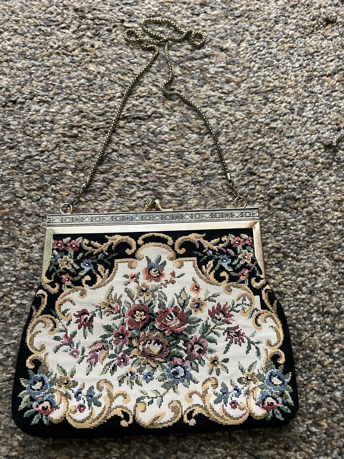 Vintage Tapestry women handbag purse
