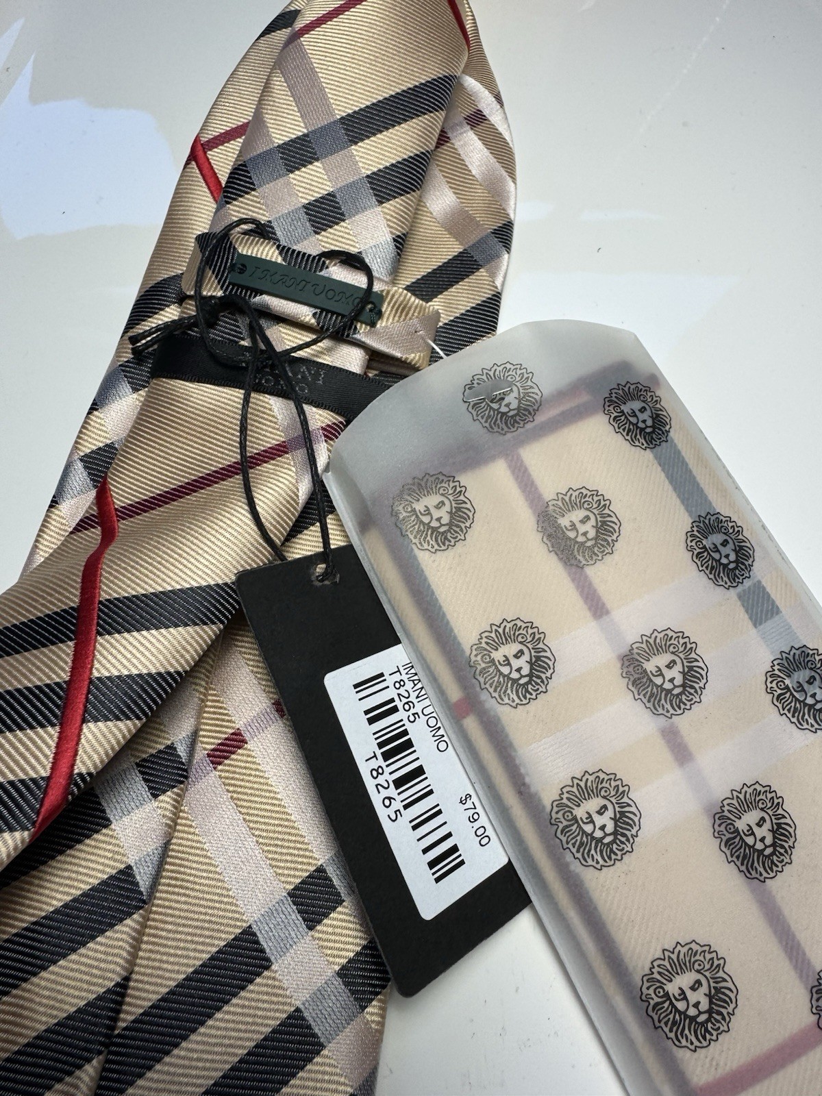 NWT IMANI UOMO MULTI COLOR GEOMETRIC STYLE PRINT SILK TOUCH NECK TIE & HANKY