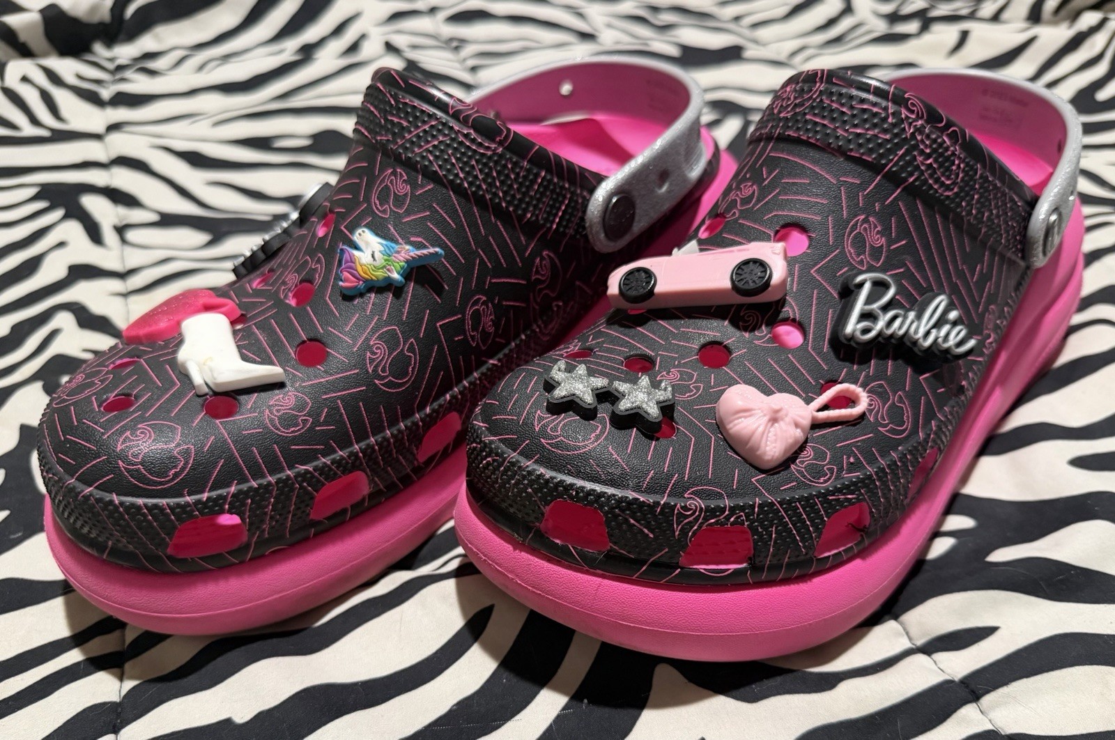 Crocs x Barbie Women’s Clog w12/m10 Black Pink Silver w/ Jibbitz Charms
