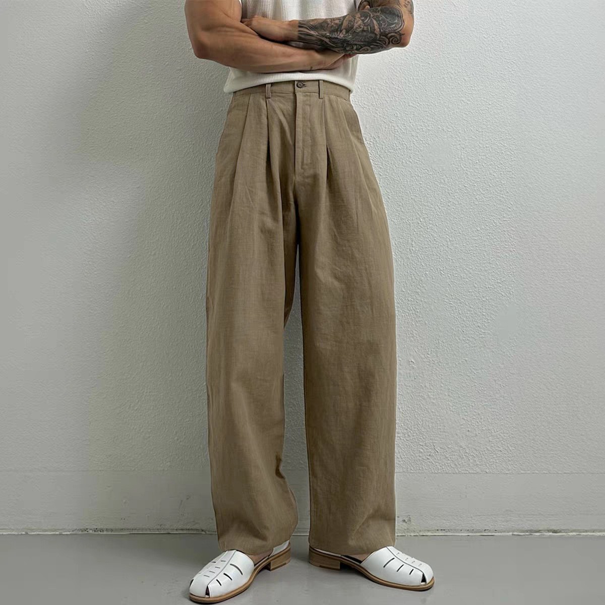 Linen Suit Pants With A Back Elastic And Hidden Button Closure