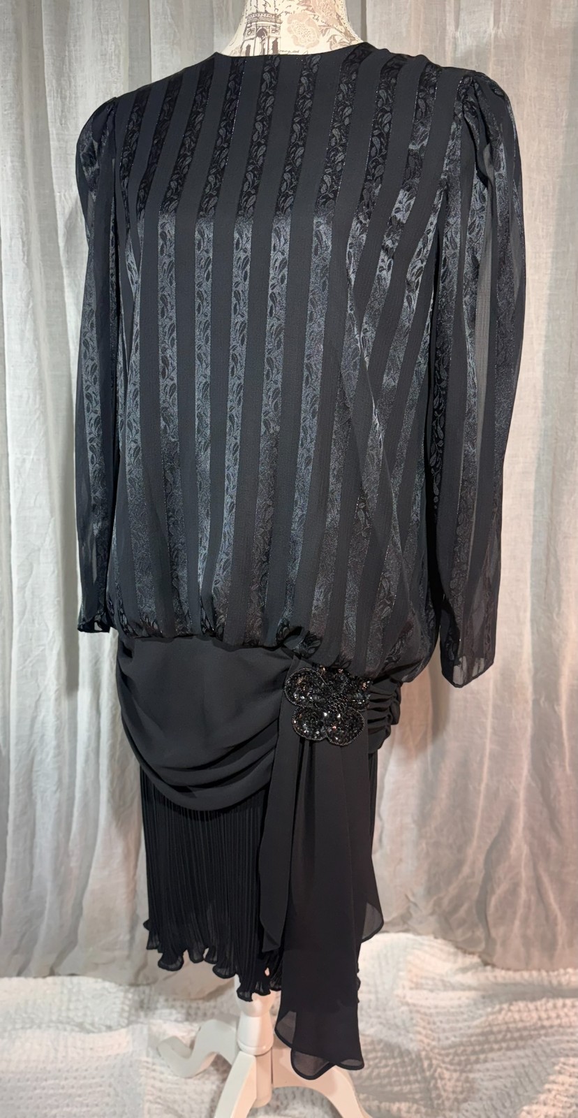 Vintage 80s does 20s FLAPPER Drop Waist Dress Satin SEQUIN Gatsby Art Deco 8