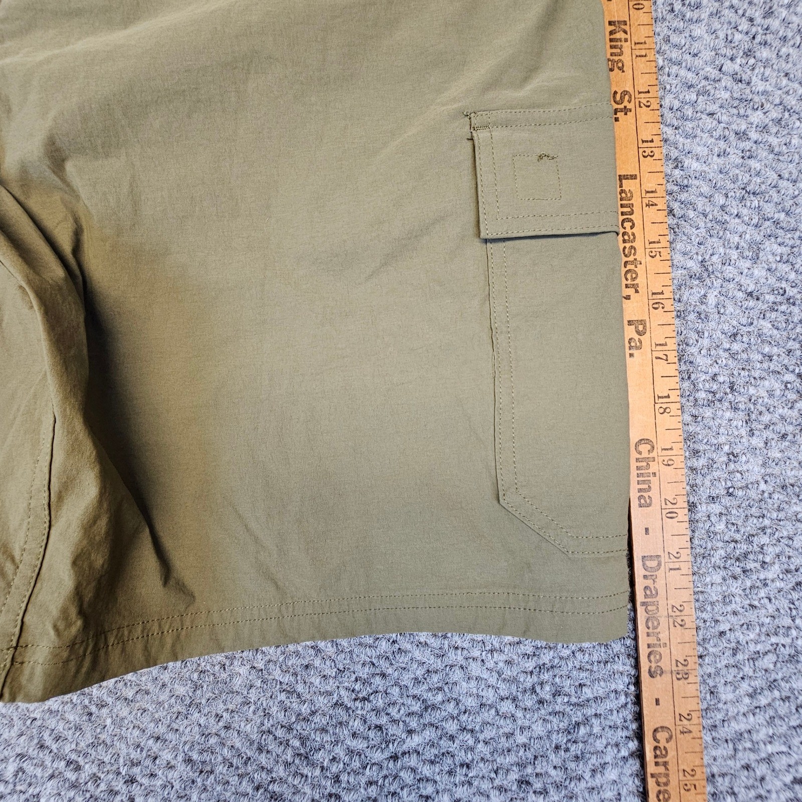 Orvis Mens Tech Cargo Shorts Olive Green Stretch Belted Size 38 Hiking Fishing