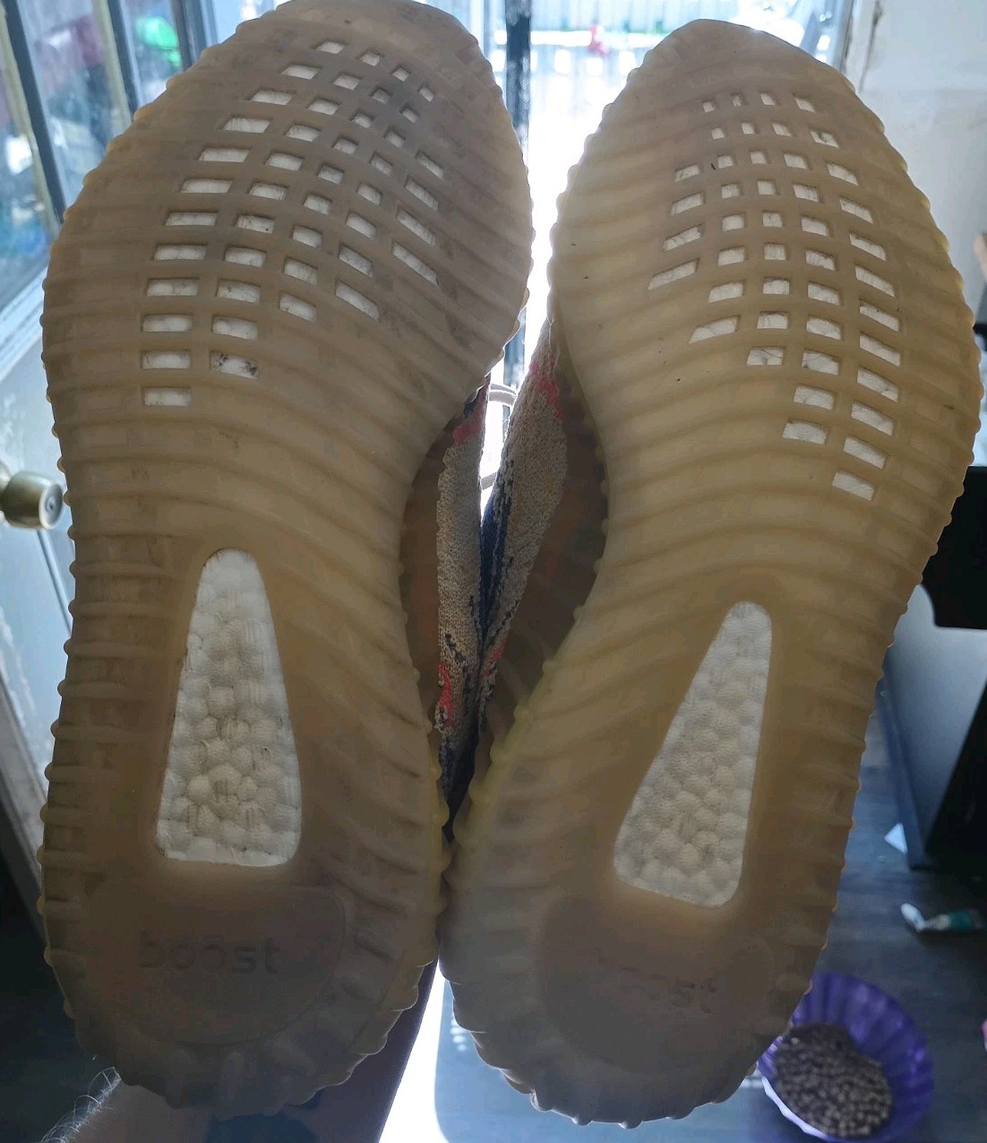 pre-owned adidas Yeezy Boost 350 V2 Low MX Oat size 9