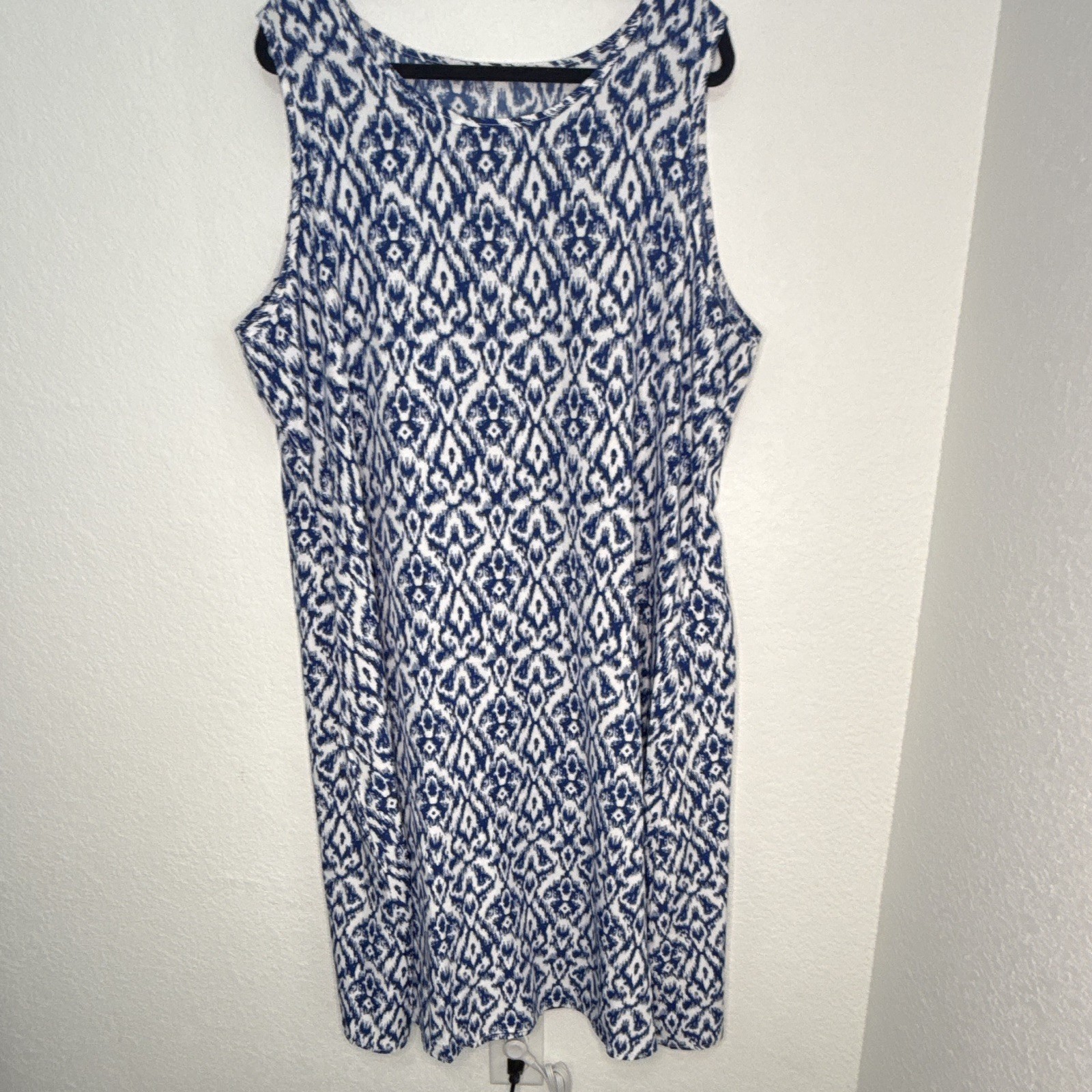 Women’s Plus 3XL Blue/White Geometric A-Line Knee Dress Sleeveless Pullover