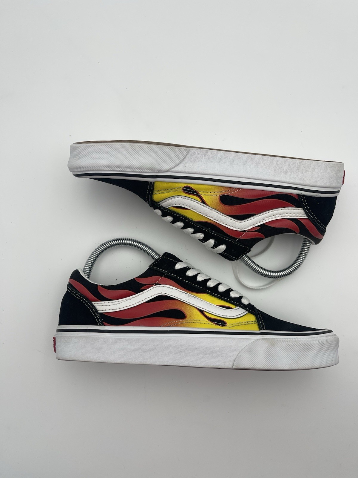 Vans Old Skool Flame Sneakers Mens Size 7.5 Women 9 US Skateboard Shoe Classic