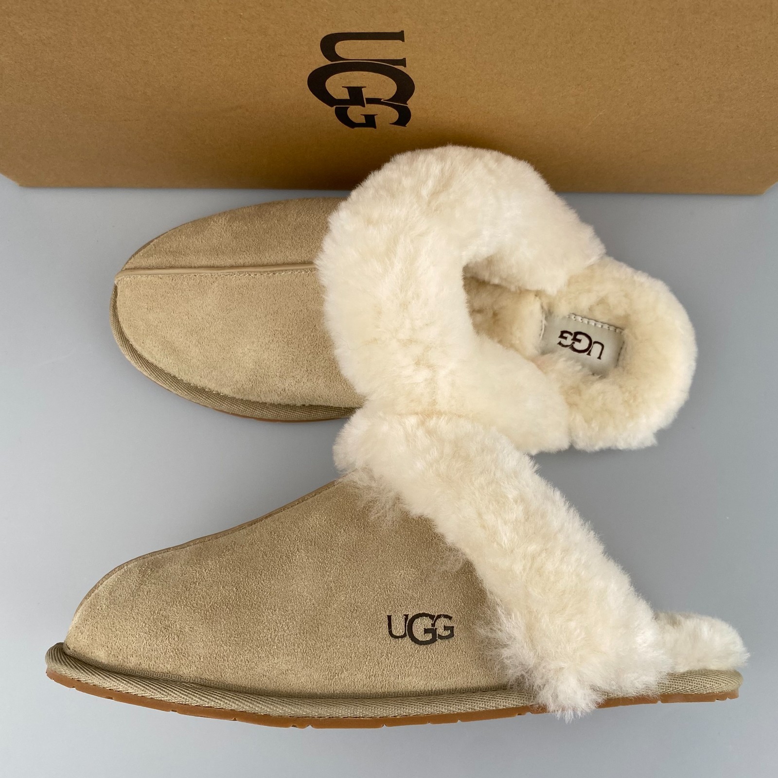 UGG Women’s Scuffette II Sand UGG Women’s Slippers Select Size With Box