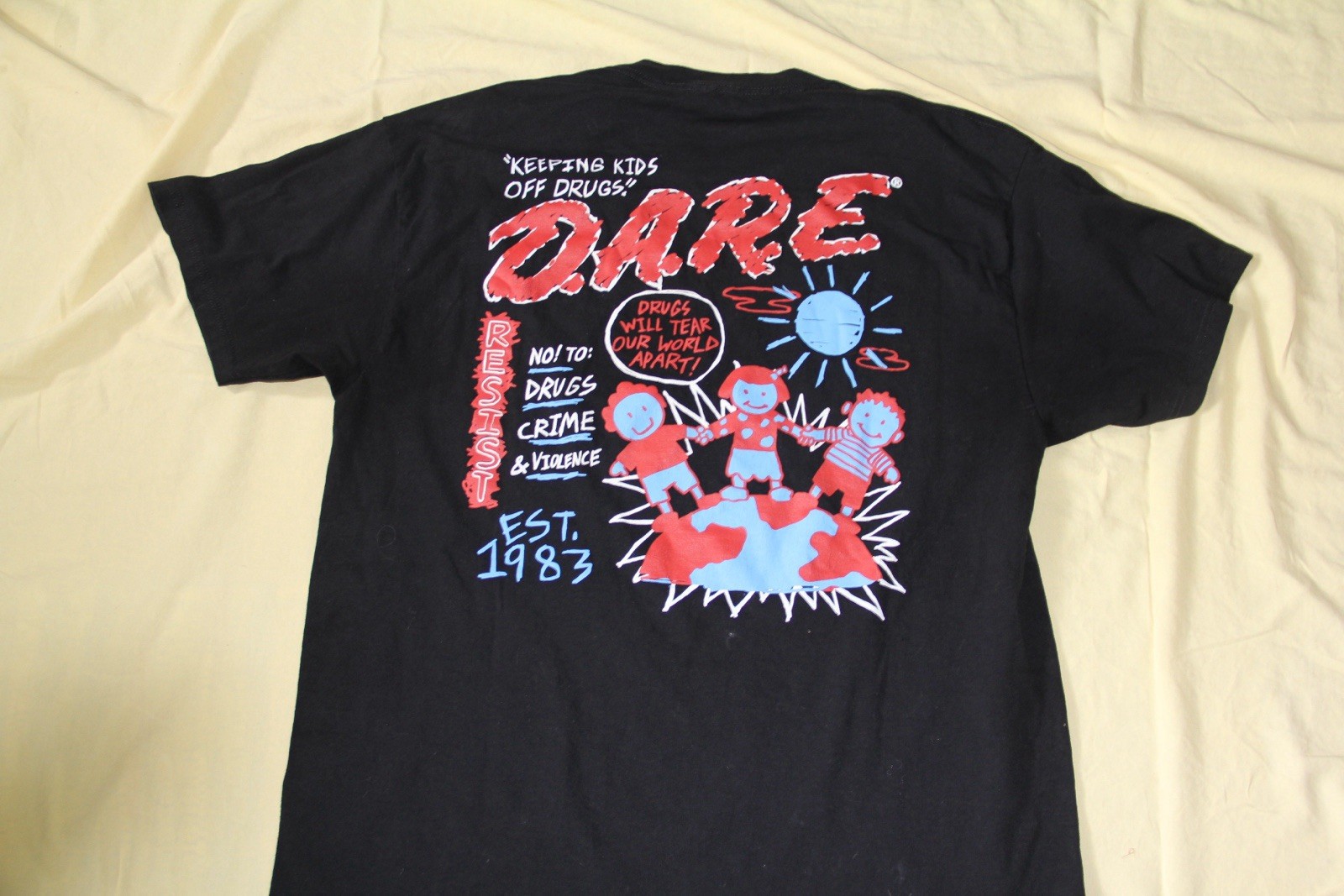 DARE D.A.R.E. Keeping Kids Off Drugs Graphic T-Shirt Mens L Black Tee VTG Y2K