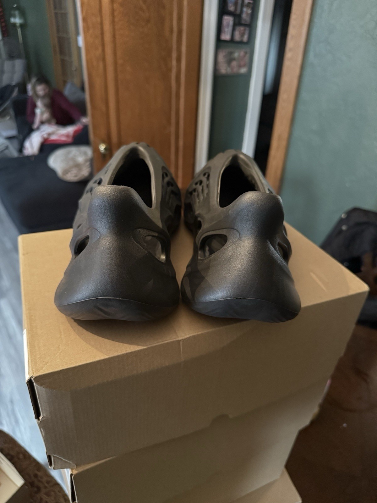 Yeezy Foam rnnr Onyx Size 12 Runs Tight