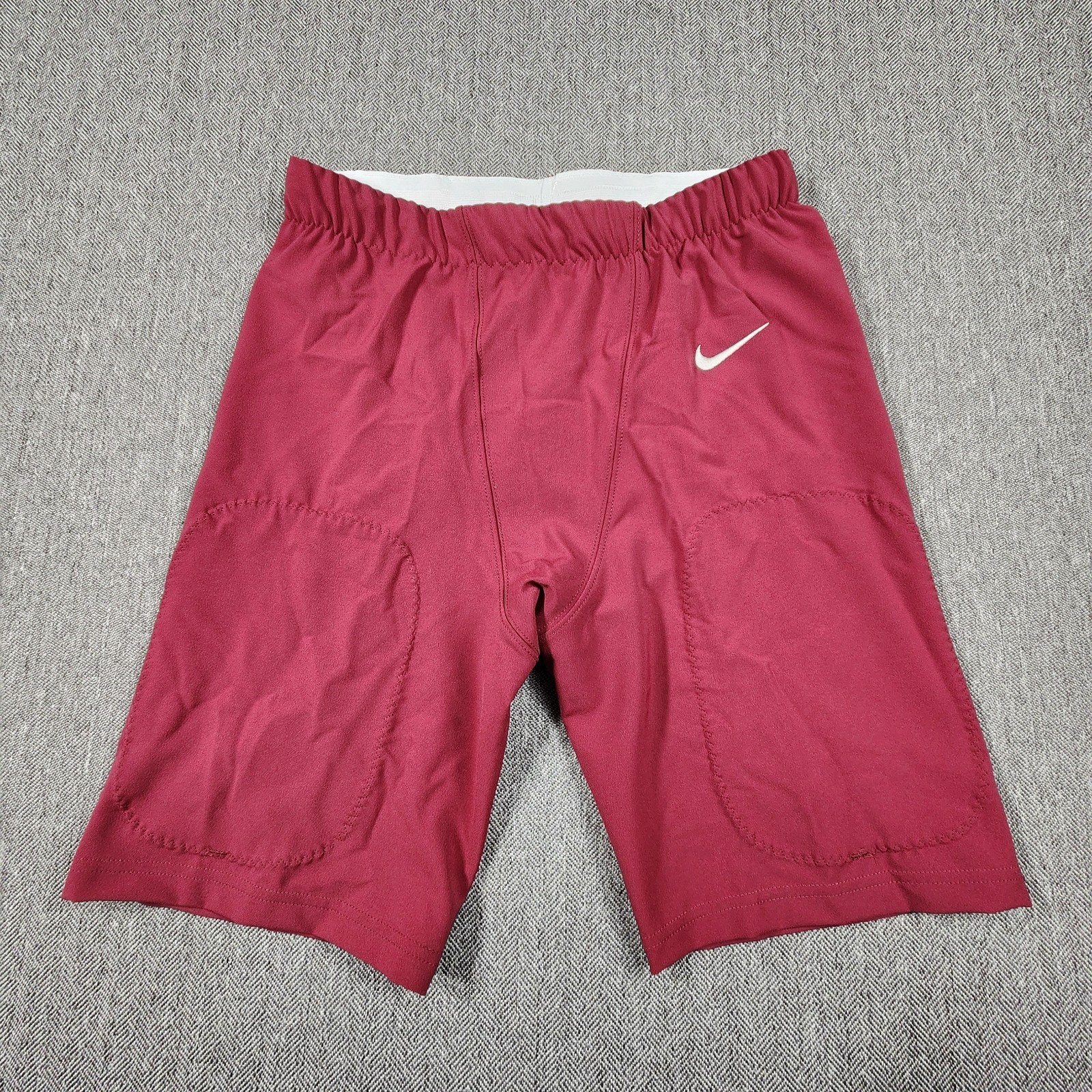 NIKE Mens L Vapor Untouchable Red Short Tights Football CW3972-610
