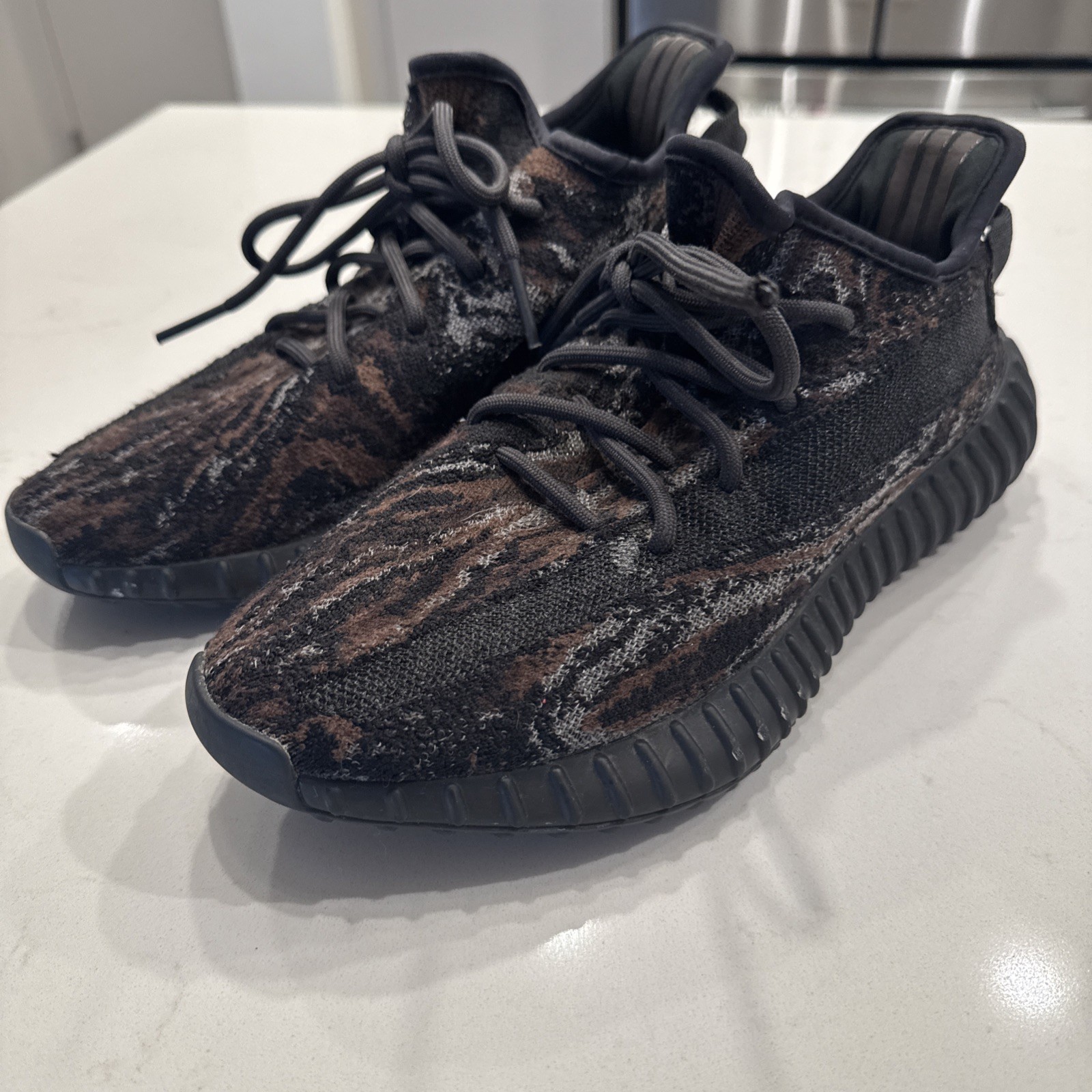 Size 7.5 – adidas Yeezy Boost 350 V2 Low MX Rock