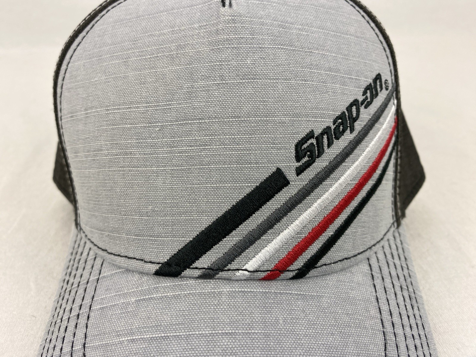 Snap-On Tools Gray Snapback Trucker Hat Adjustable Mechanic Logo Cotton