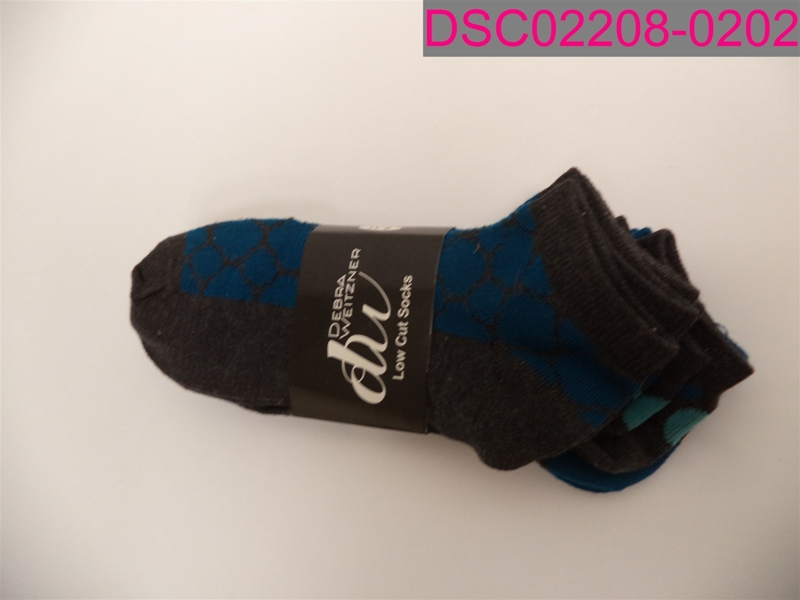 Debra Weitzner Women’s Low Cut size 9-11 (shoe size 4-10) 4pk Black/Teal # 96720