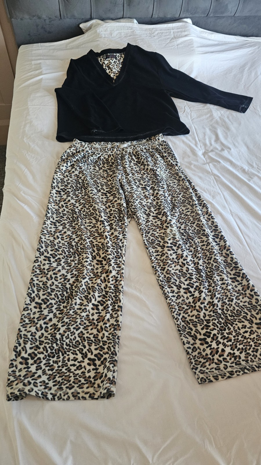 Leopard print pyjamas. Size M 12-14. I’m Size 8-10, also Fits Me, see photo