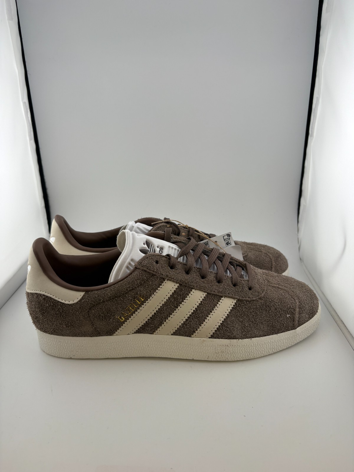 NEW Adidas Gazelle Earth Strata Wonder White Off White IG4392 Size 10W NO BOX