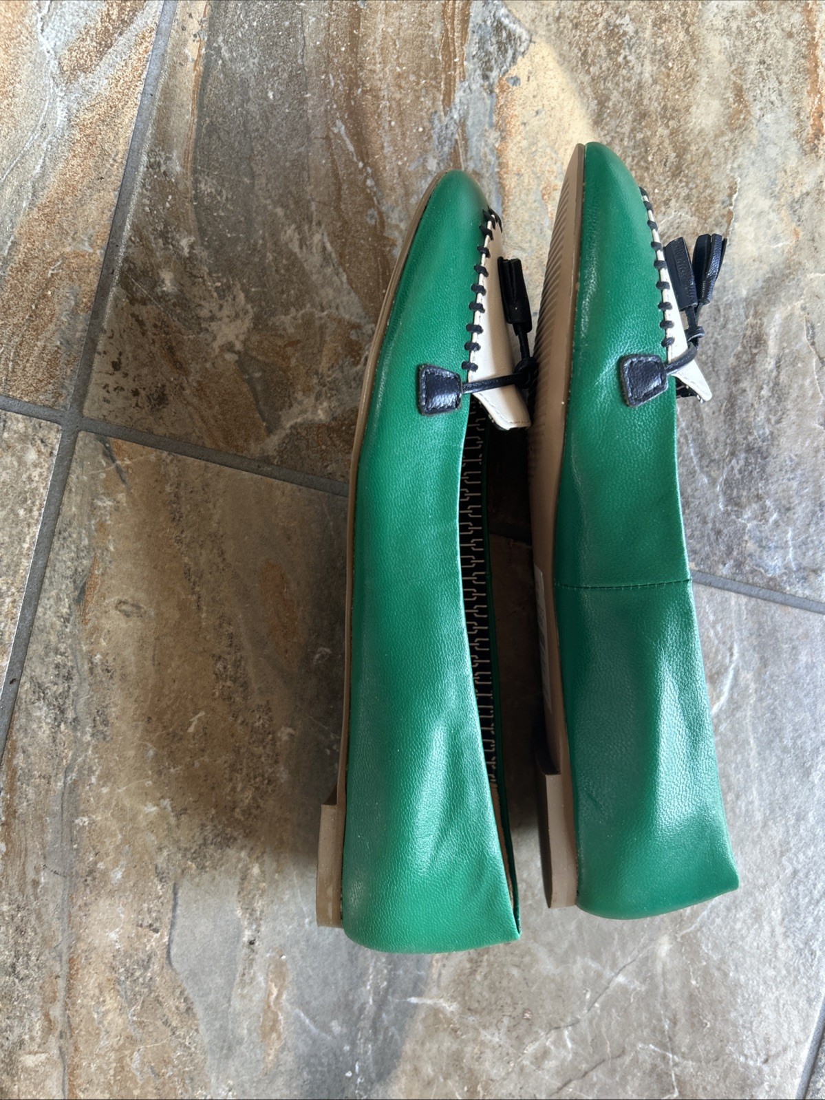 NWT Talbots Green benc11k Cucumber Tassel Loafer Women 6M Flat Shoes $119