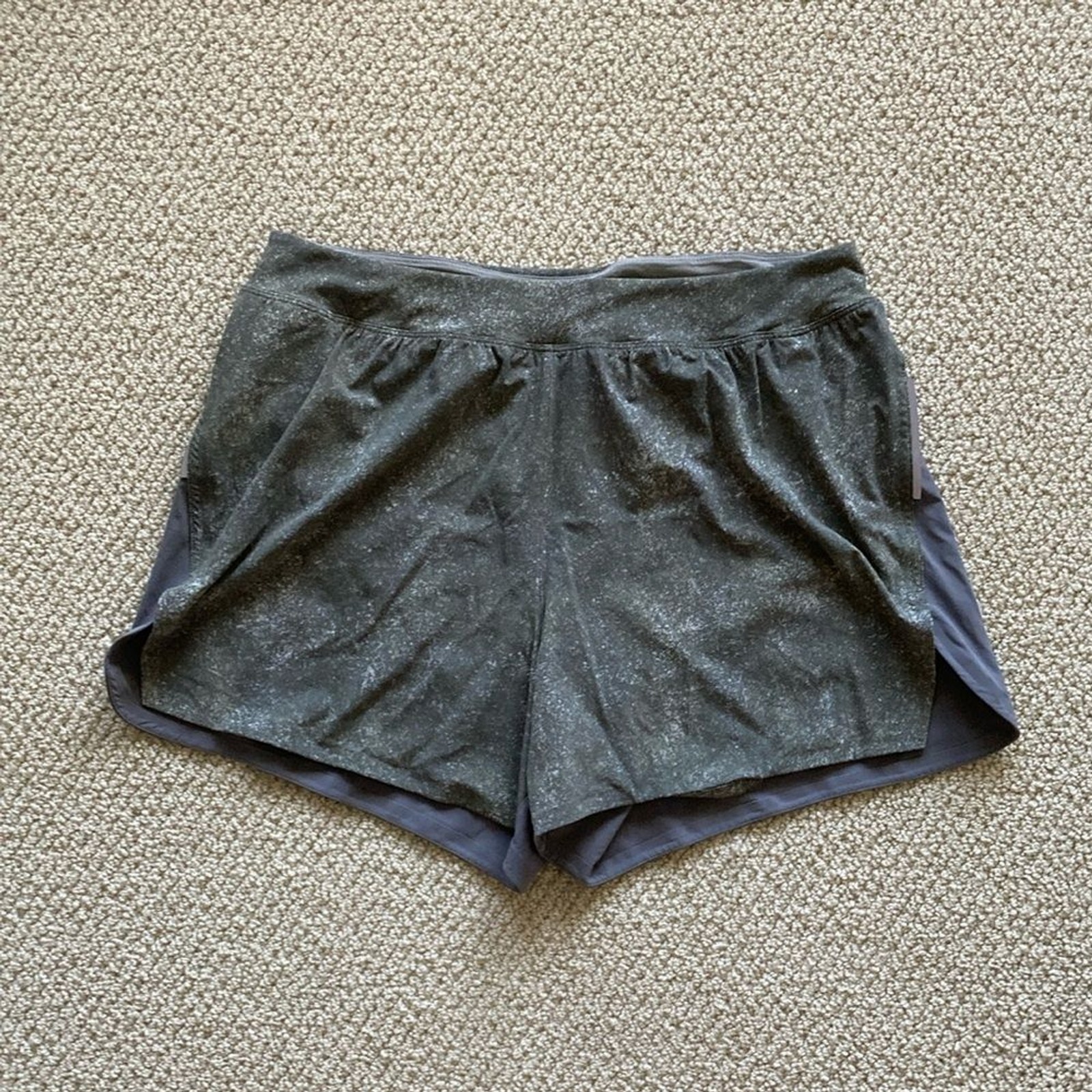 Outdoor Voices Ready Set Shorts Lined Pockets Green Grey Pattern Size Small EUC