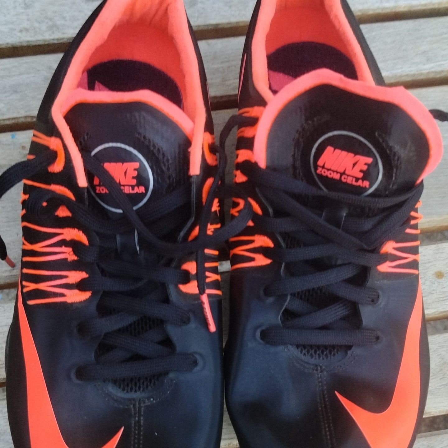 Nike Zoom Celar Flywire Men’s Soccer Cleats Black/Orange Low Top Lace-Up Plastic