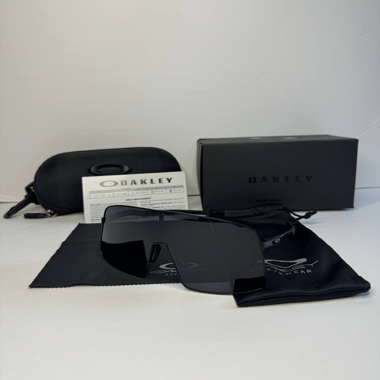 Oakley POLARIZED Sutro Ti (Black) Sunglasses TITANIUM FRAME