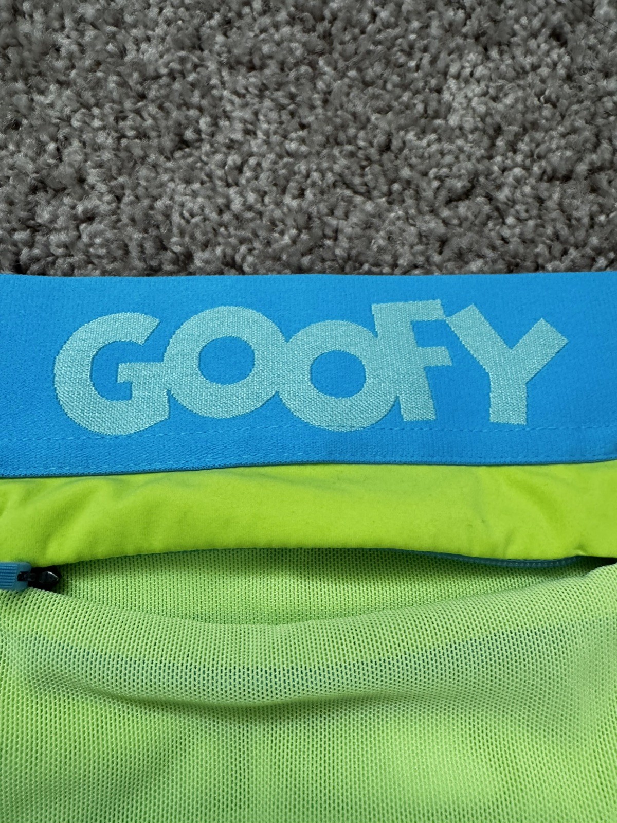 Disney X Outdoor Voices Size L Disney Goofy Shorts Lime Green UPF-50