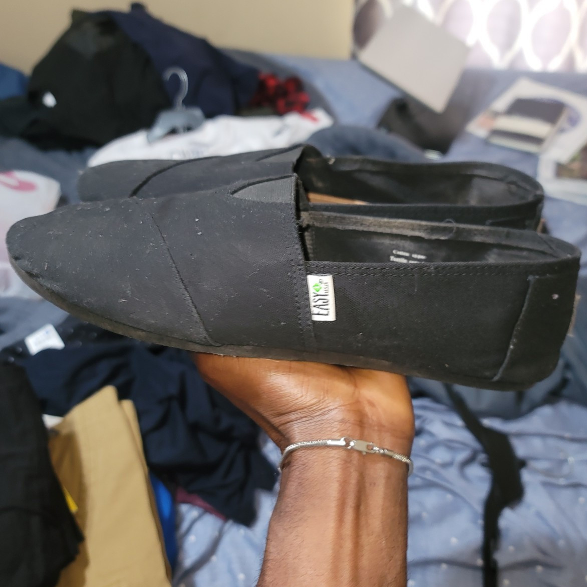 TOMS Black Canvas Slip-On Flats Round Toe Logo Accent Unisex Adults 9.5