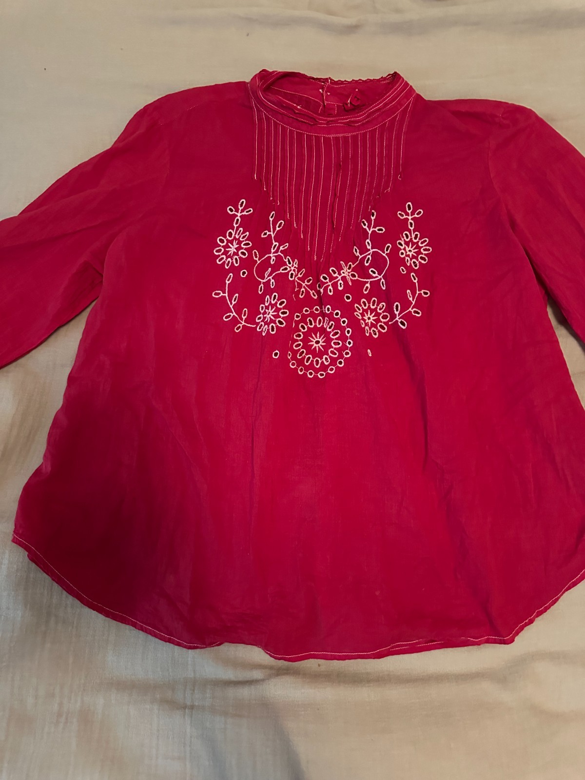 Womens Gap Red Eyelet Cotton Summer Blouse – Size M