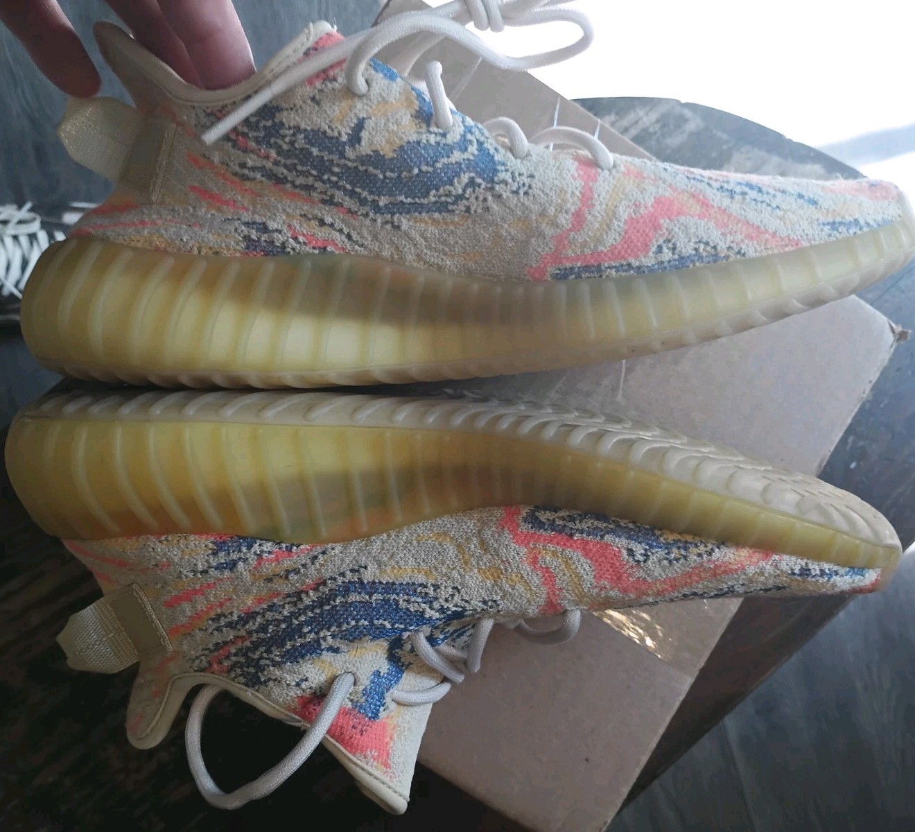 pre-owned adidas Yeezy Boost 350 V2 Low MX Oat size 9