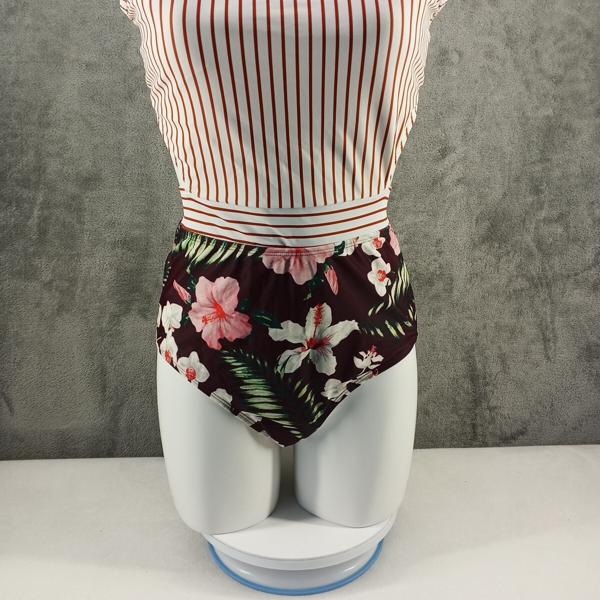 Resort One Piece Swimwear MEDIUM(8-10) Padded Open Back Floral Print Striped