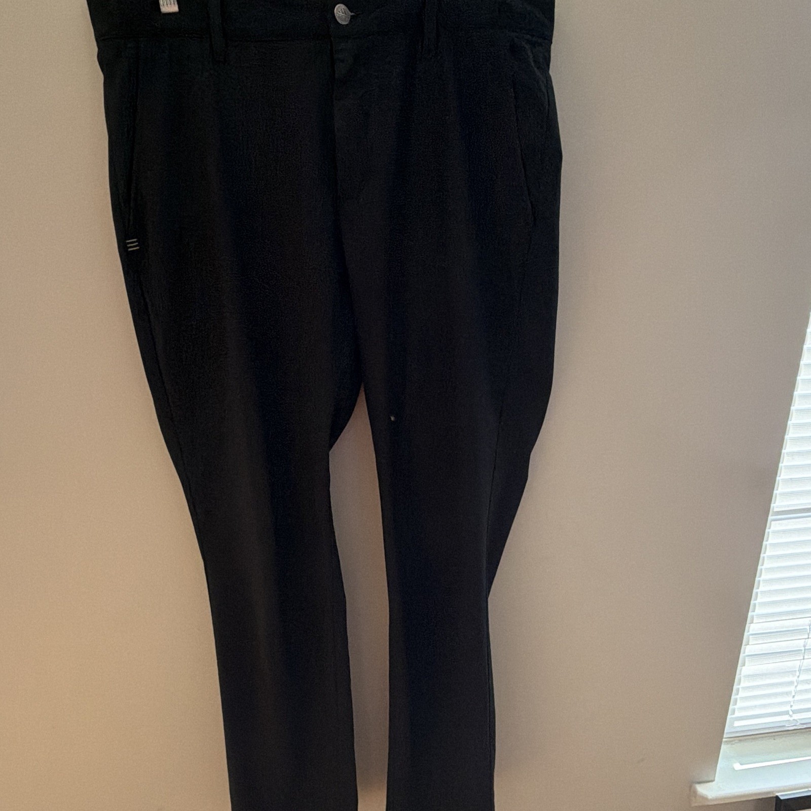 adidas Ultimate365 Men’s Black Pants Size 36 Straight Leg Flat Front Pockets