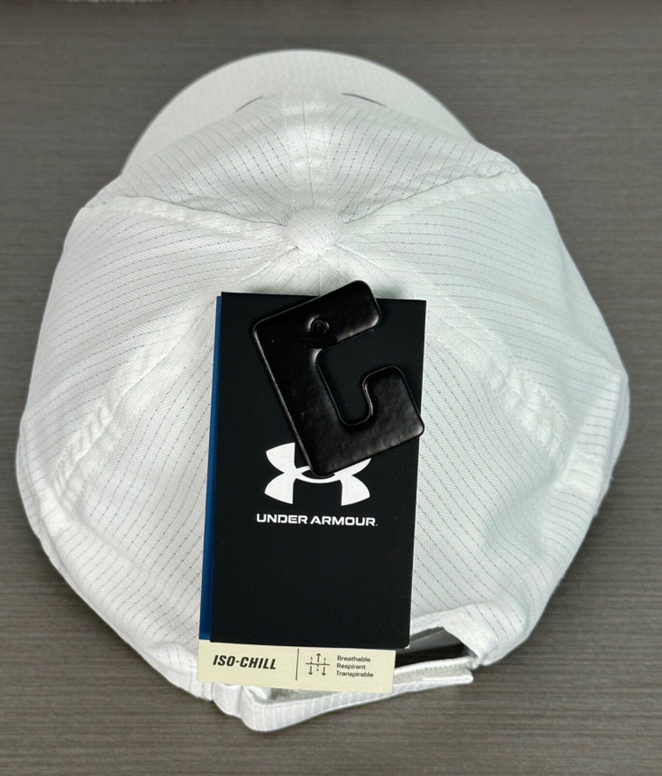 Under Armour Men’s White Baseball Cap /Hat Adjustable Strap ISO-Chill OSFM NWT