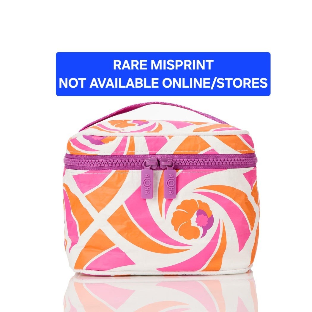 RARE MISPRINT Aloha Collection x Hawaiian Airlines Not Available Cabin Crew Kit