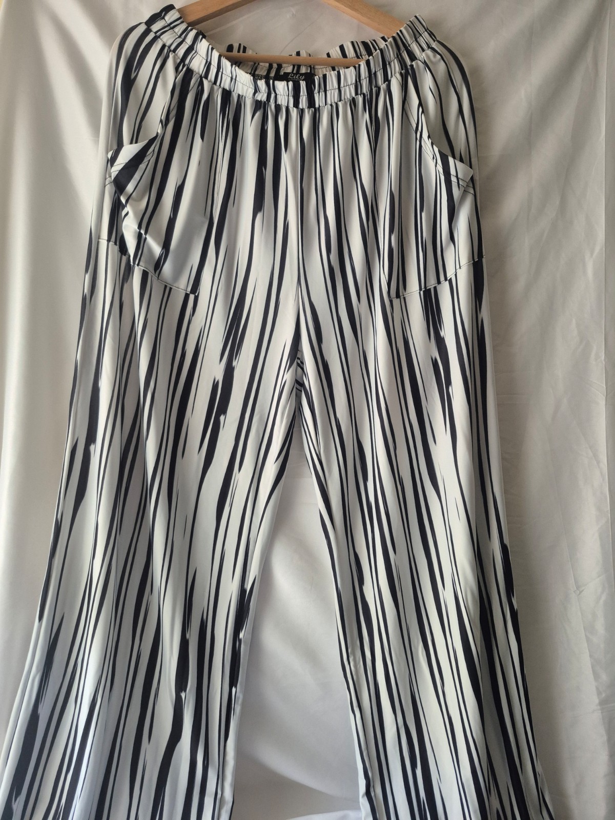 Lily By Firmiana Women’s ELASTIC WAIST Casual Pants w/ Pockets 1XL BLACK/WHITE
