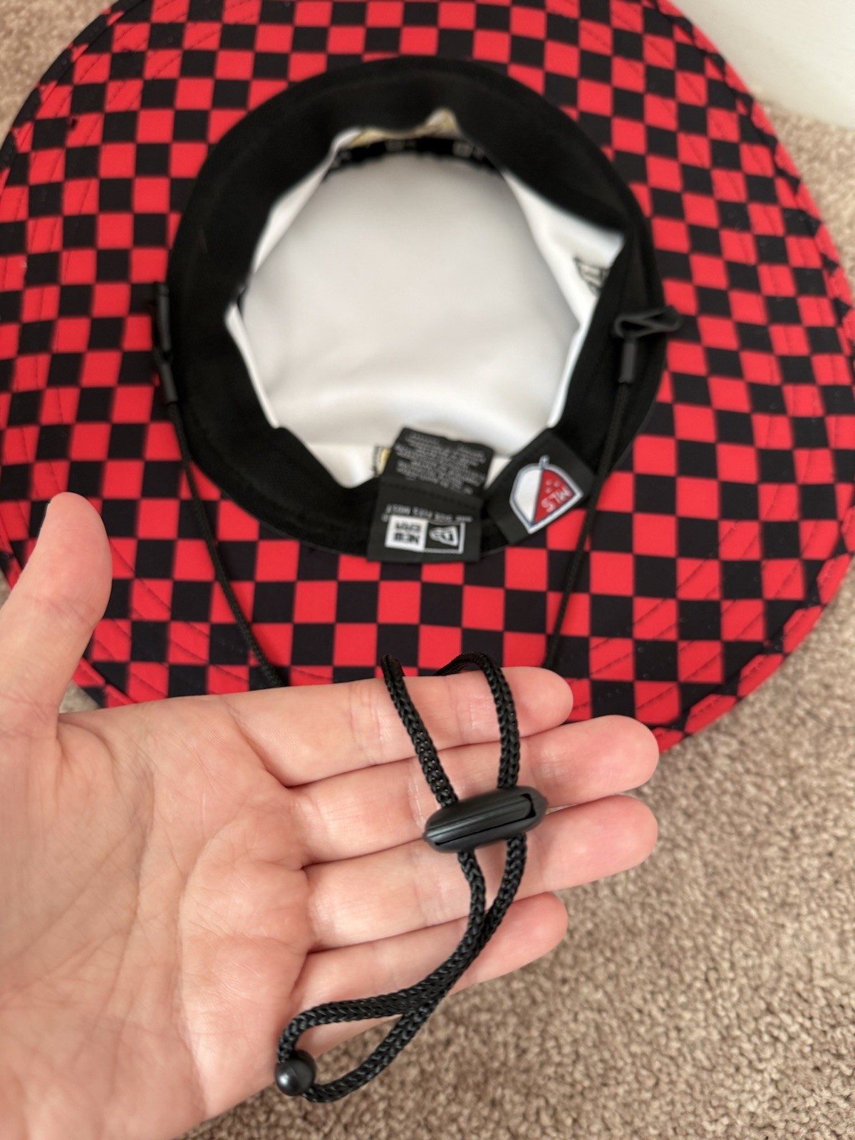 New Era Atlanta United FC Boonie Sun Hat White Red Black Wide Brim MLS