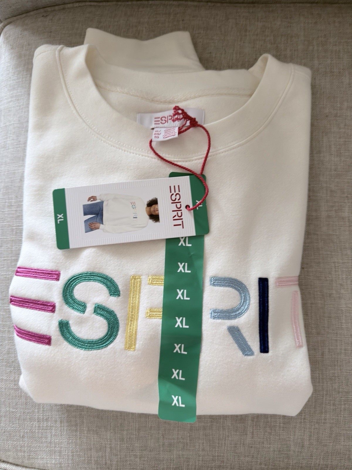 Esprit Sweatshirt NWT