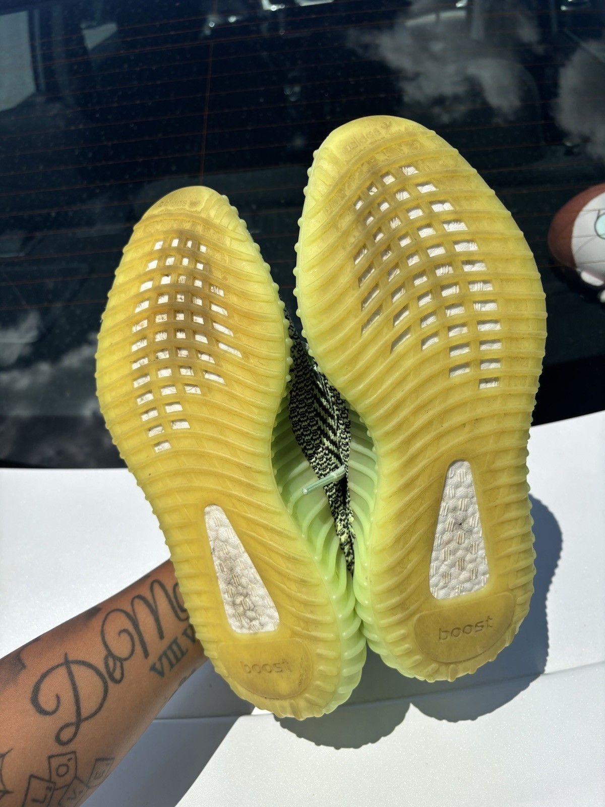 adidas Yeezy Boost 350 V2 Yecheil Non-Reflective Black Primeknit Low Top