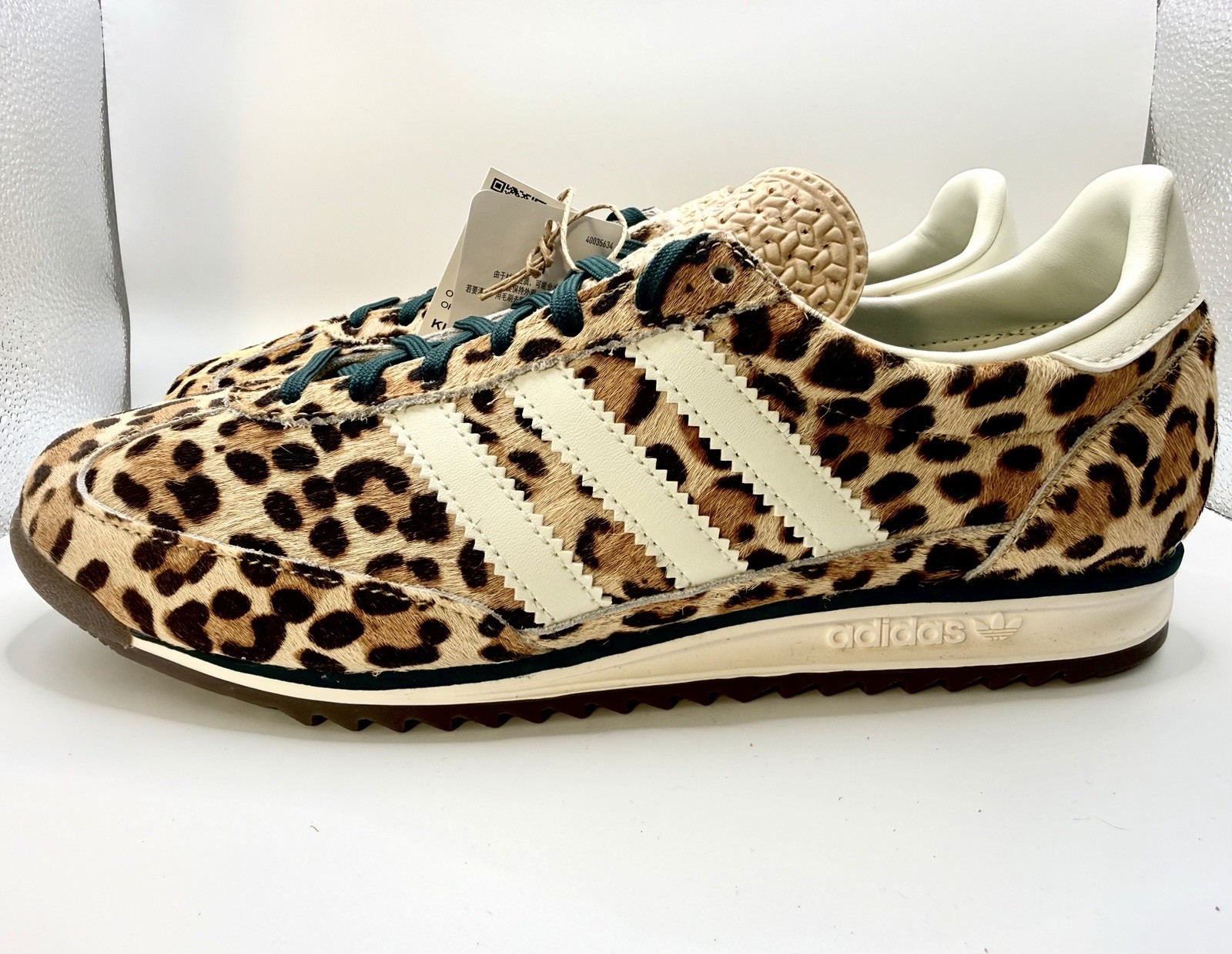 Brand New adidas Unisex Low Top Lace Up Athletic Sneakers Leopard Animal 7.5W
