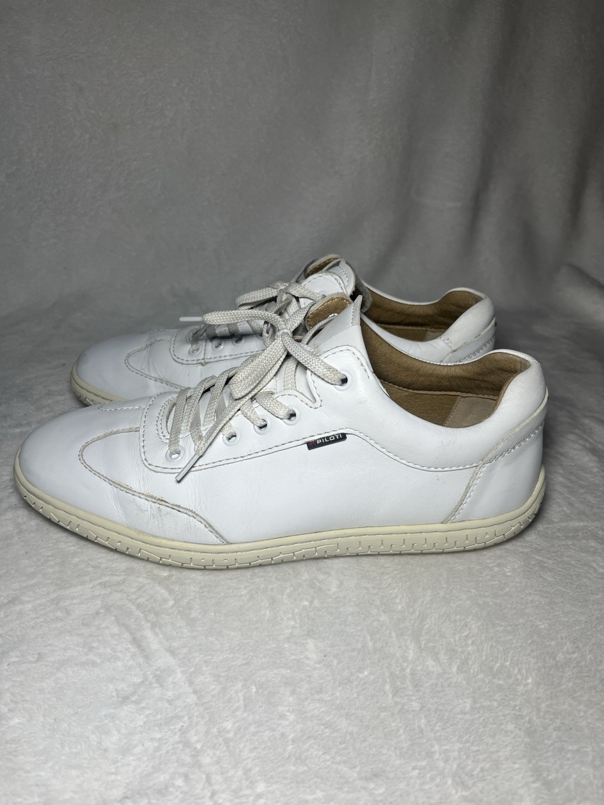 Piloti Shift Driving Sneakers Low Top White Leather Men’s Size 8