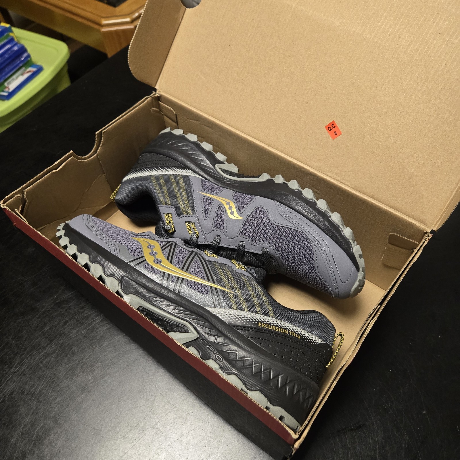 Size 10 – Saucony Excursion TR 14 Gold/Gray SHIPS OUT NEXT DAY 🔥🔥🔥🔥🔥🔥🔥🔥