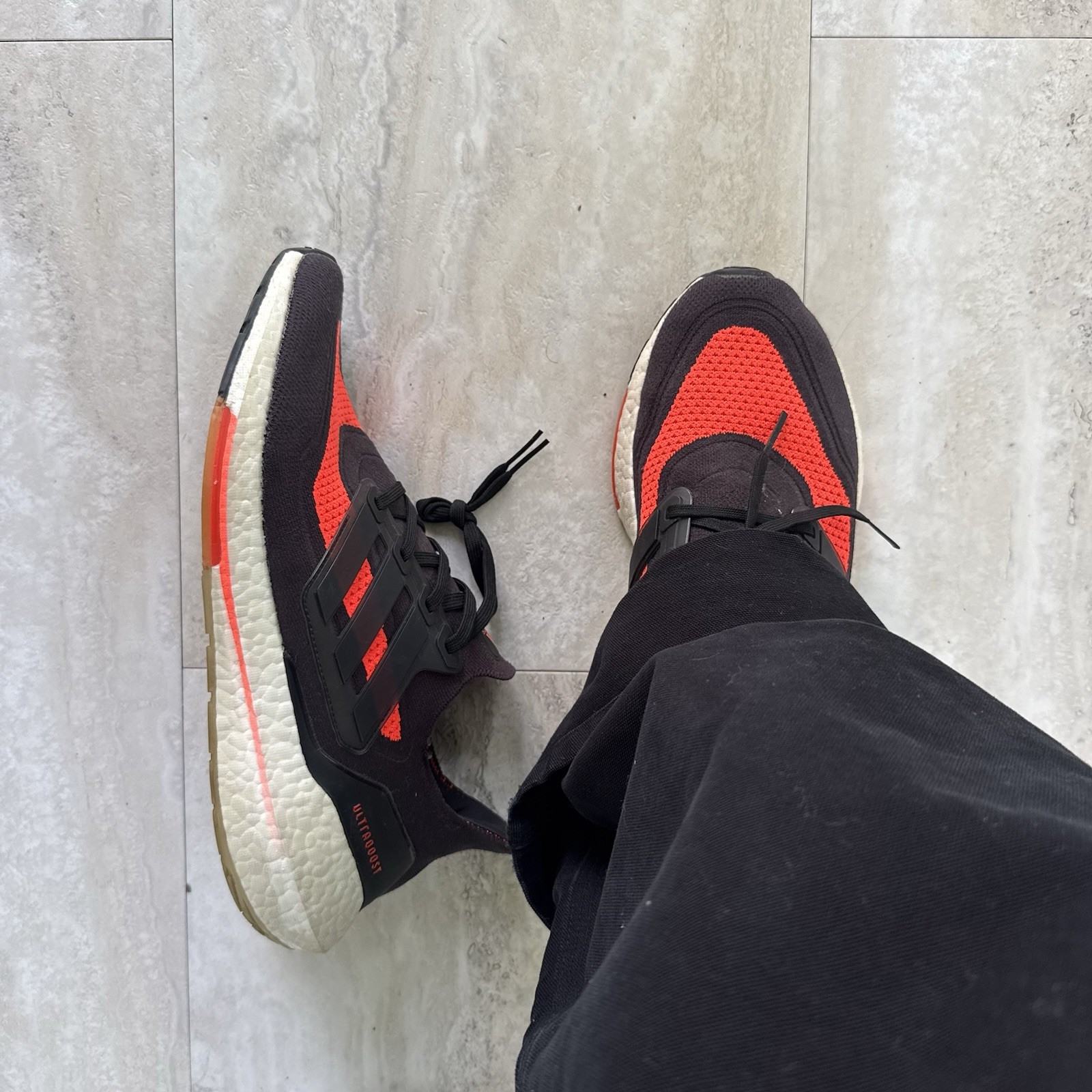 adidas UltraBoost Boost Primeknit Low Top Black/Orange/White FV1808