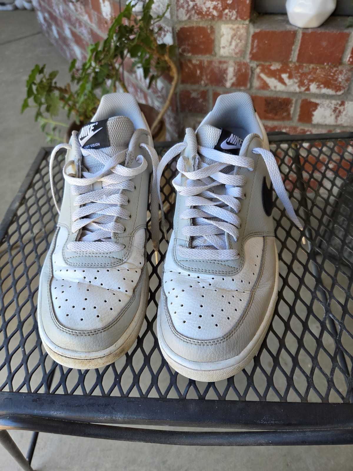 Mens Nike Court Vision Low White With Bkack and Grey Size 9