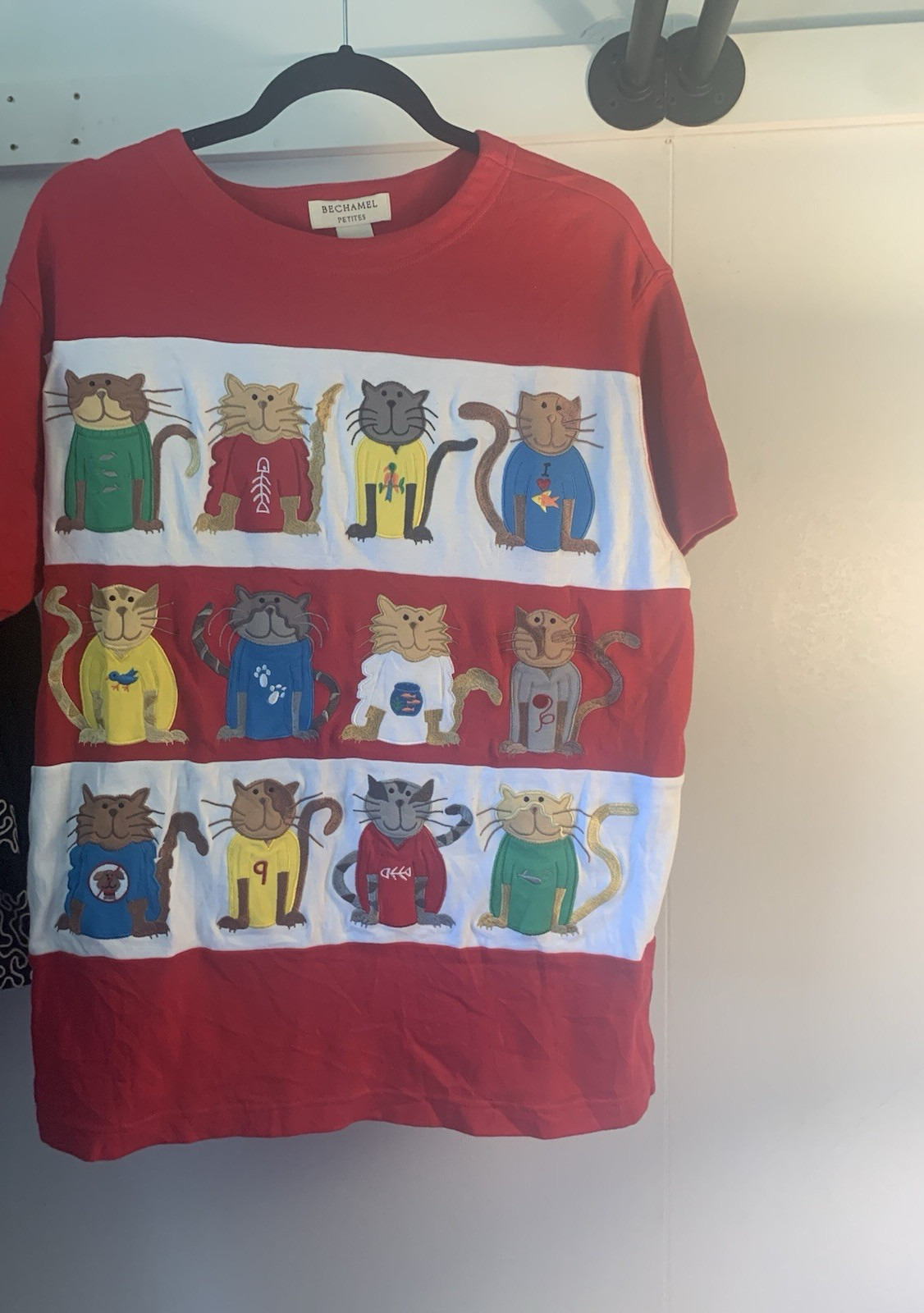 Bachamel Petites Women’s Top Tee Cat Embroidery 100% Cotton Red Short Sleeve L