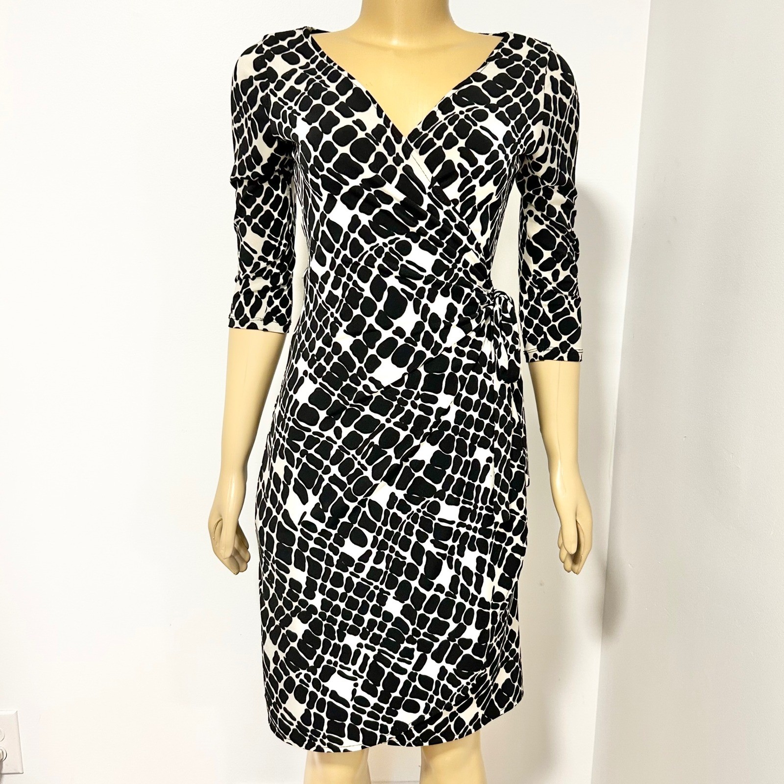 Y2K Dressbarn Black White Geometric Print Wrap Dress 3/4 Sleeve Size 8 RN 58142