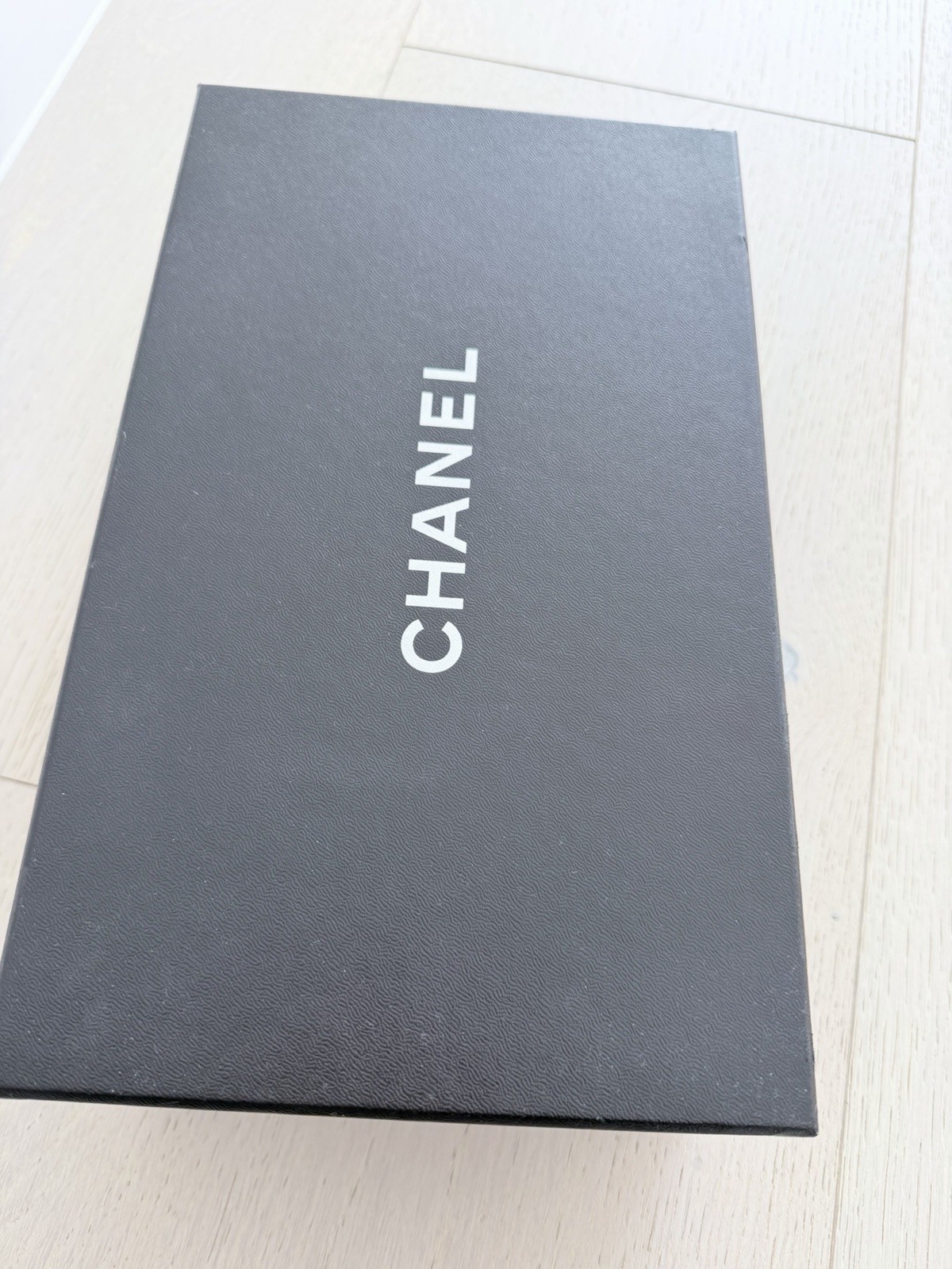 CHANEL Black Quilted Thong Sandals, Ankle Strap, Logo Buckle. EU 35.5