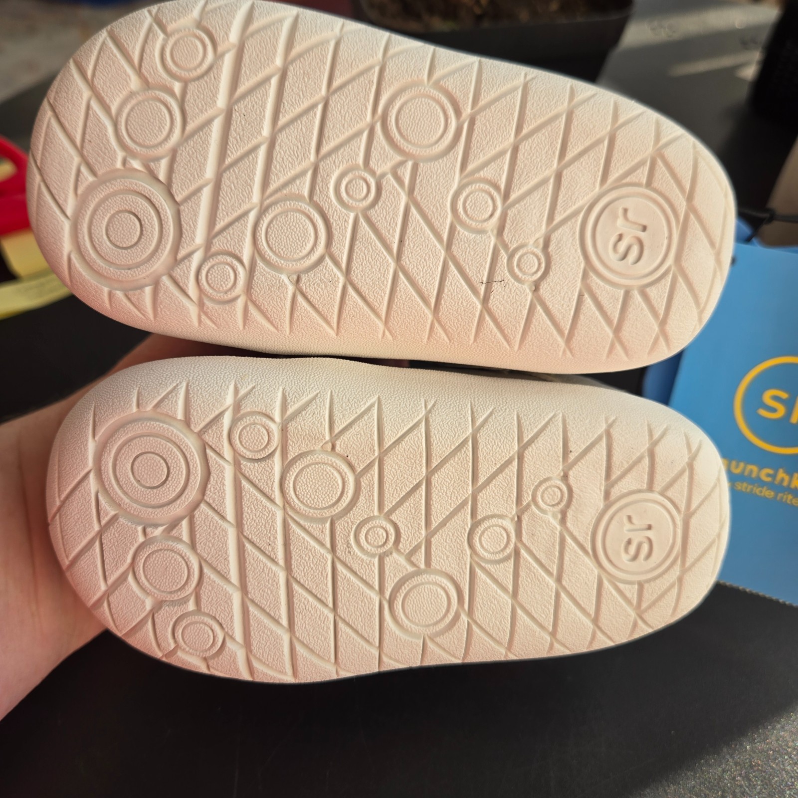 YOU PICK – Munchkin by Stride Rite Baby Girls Sneakers Pink & Gold Sizes 3 4 5 6