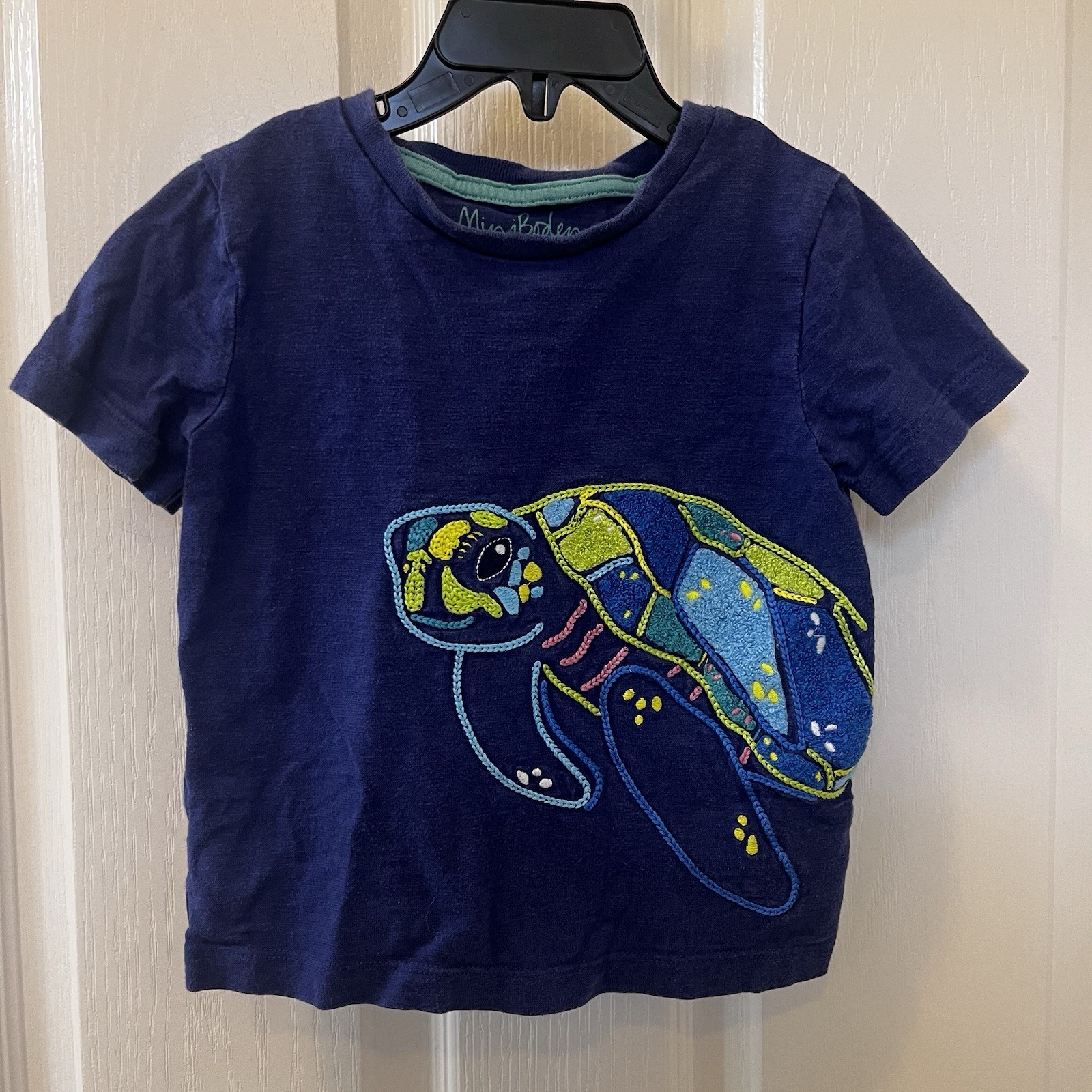 Mini Boden Sea Turtle Applique T-Shirt Top Tee Blue Boys Size 2-3 years