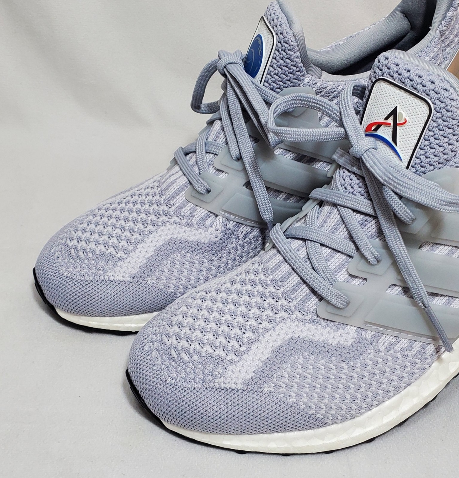 NWOB NASA Artemis x Adidas UltraBoost (FX7972) DNA Halo Silver Men’s US 9.5