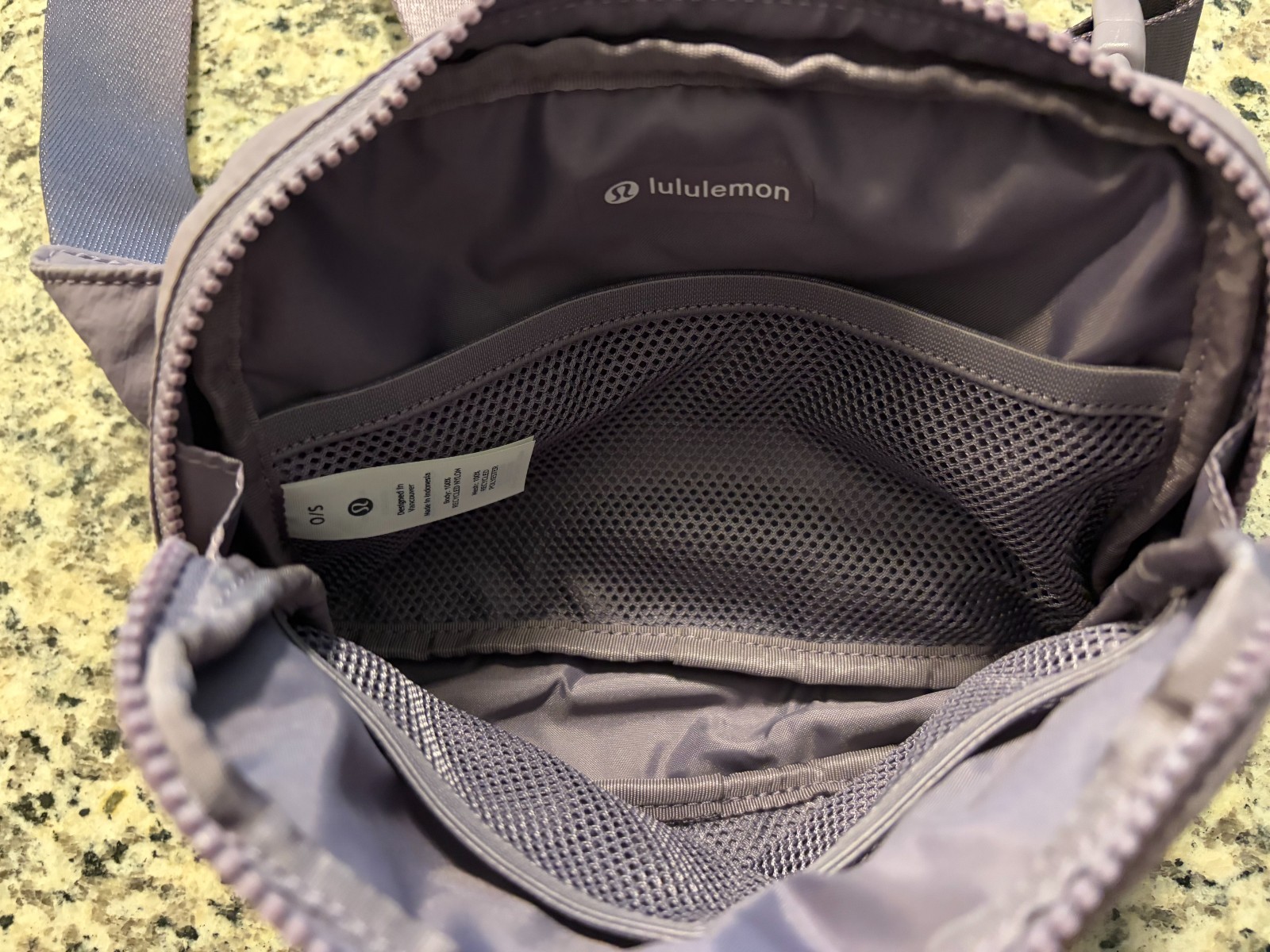 Lululemon Everywhere Belt Bag Large 2L Purple Ash