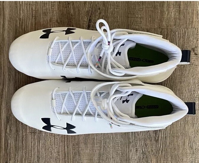 Under Armour NFL Crucial Catch Cancer Awareness Football Cleats Sz 16 3022445